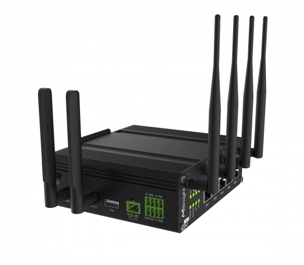 Milesight Industrial 5G Router UR75 5G (1) (Cropped)