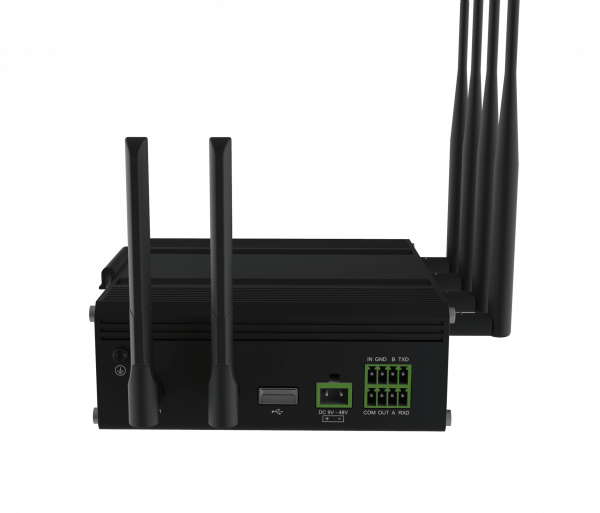 Milesight Industrial 5G Router UR75 5G (3) (Cropped)